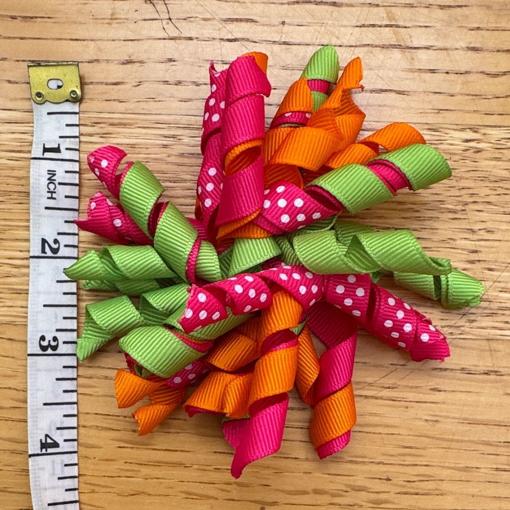 Vibrant Kids Ribbon Hair Clips Set - Picture 9 of 9